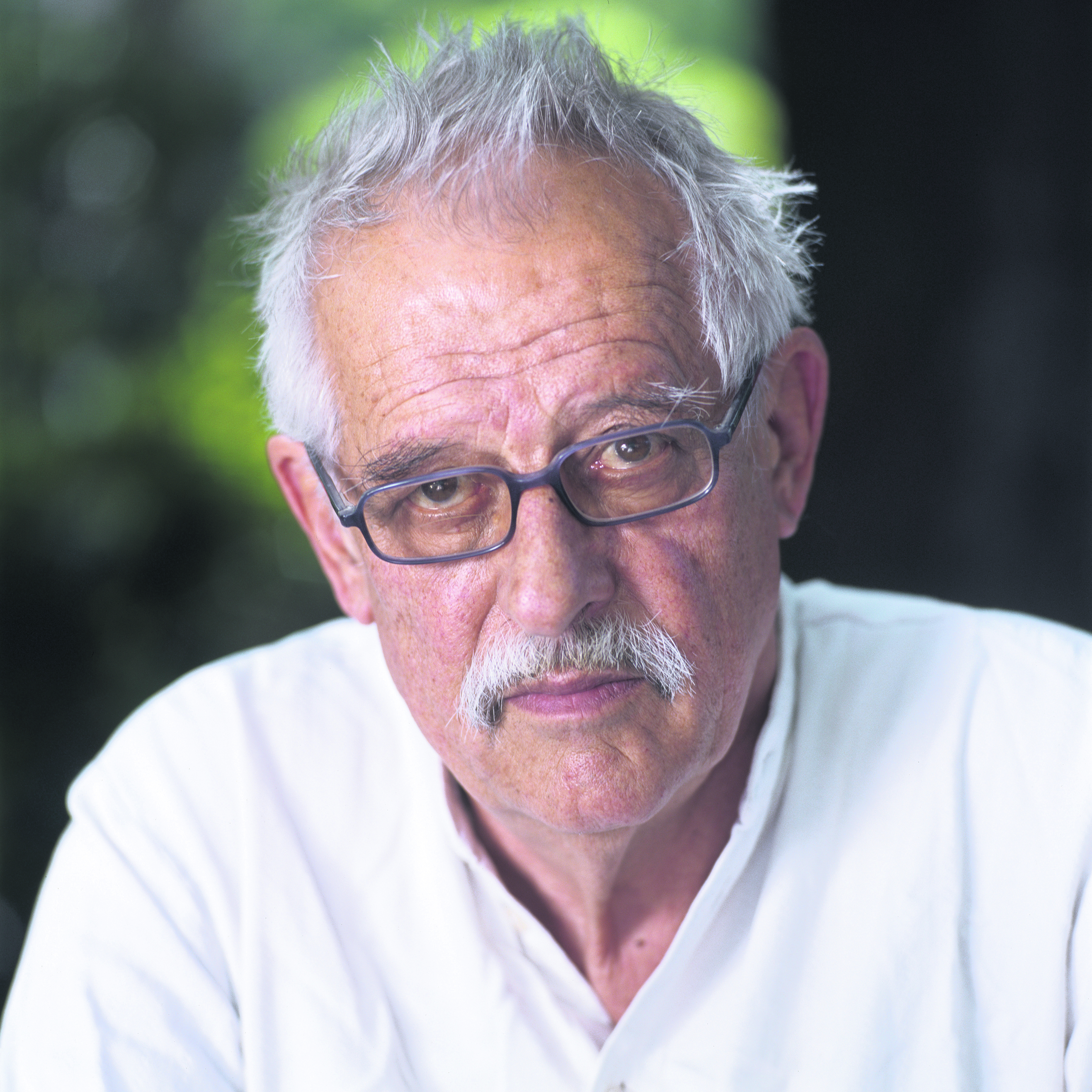 Hansjörg Schneider.