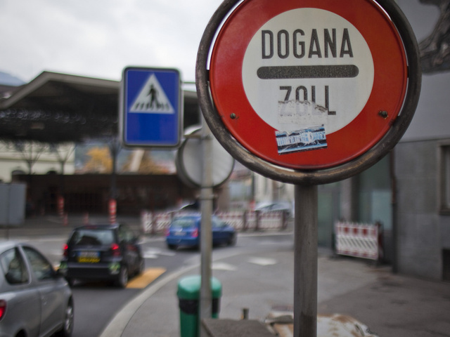 Arbeitgeber dürfen Grenzgänger für dieselbe Arbeit nicht schlechter zahlen. (Symbolbild)