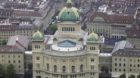 Das Bundeshaus am Samstag, 12. Mai 2012 in Bern. (KEYSTONE/Peter Klaunzer)
