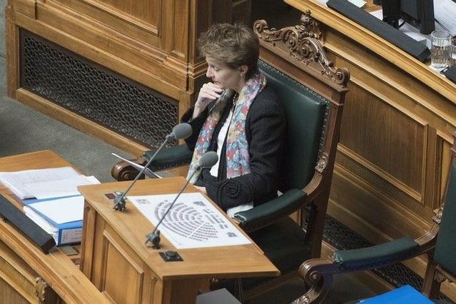 Nationalrat will Sozialhilfe für Asylsuchende streichen class=