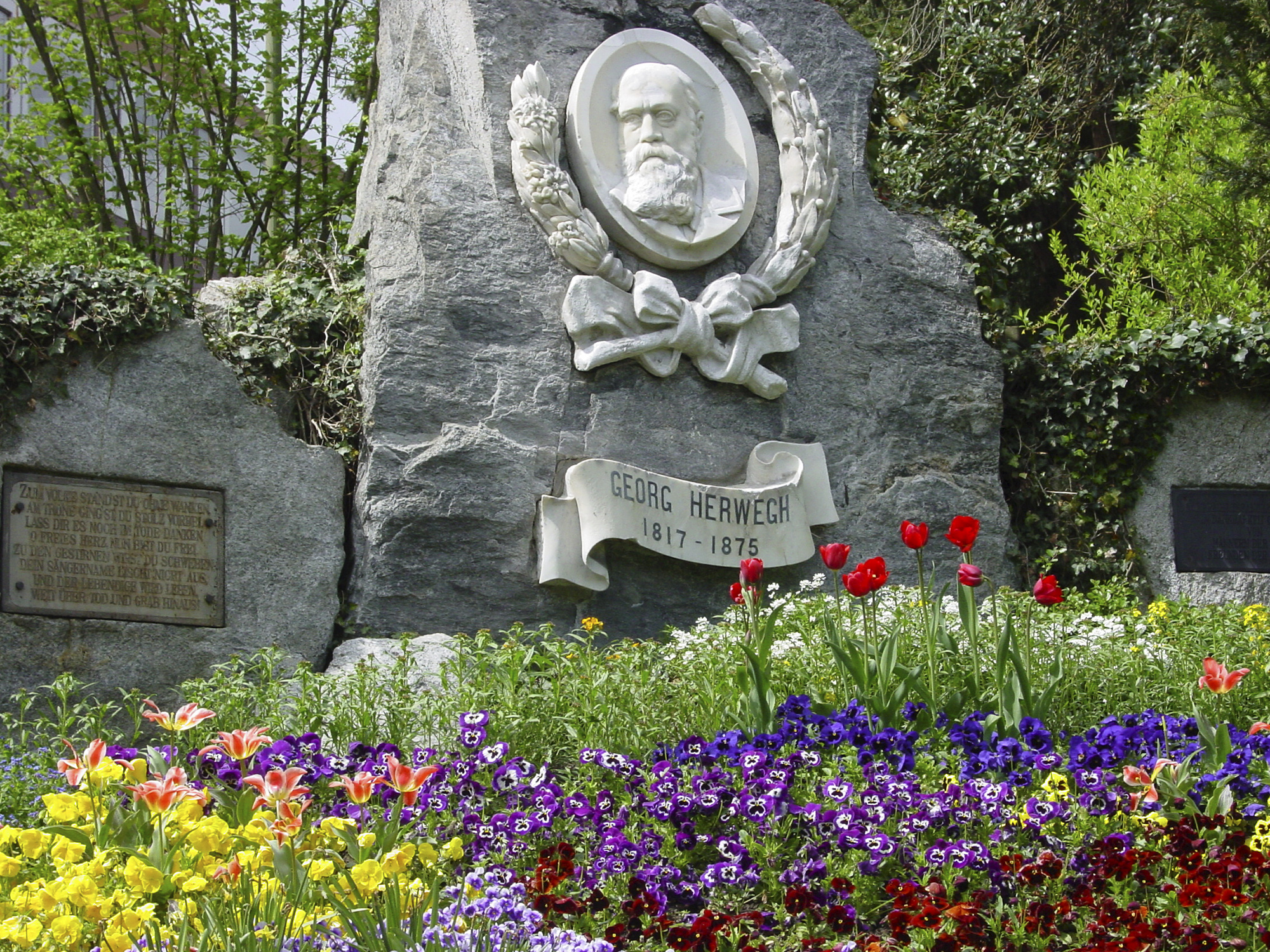 Zu den vielen barttragenden Freiheitsmännern des 19. Jahrhunderts gehörte auch Georg Herwegh, an den ein Denkmal in Liestal erinnert.