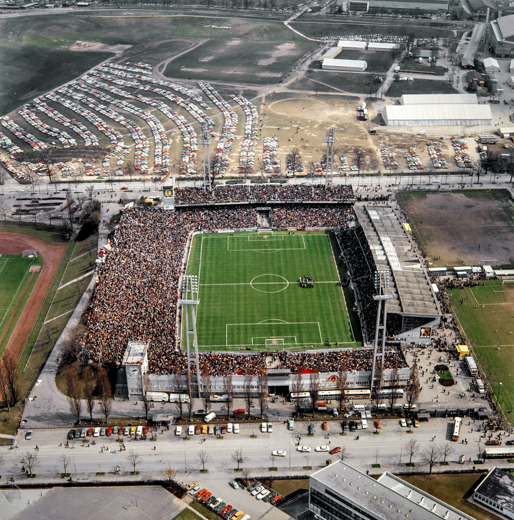 Als der Cupfinal noch das Fussballereignis der Schweiz war: Das mit 45'000 Zuschauern vollbesetzte Wankdorf-Stadion in Bern am 23. April 1973 bei FCZ-FCB (2:0).