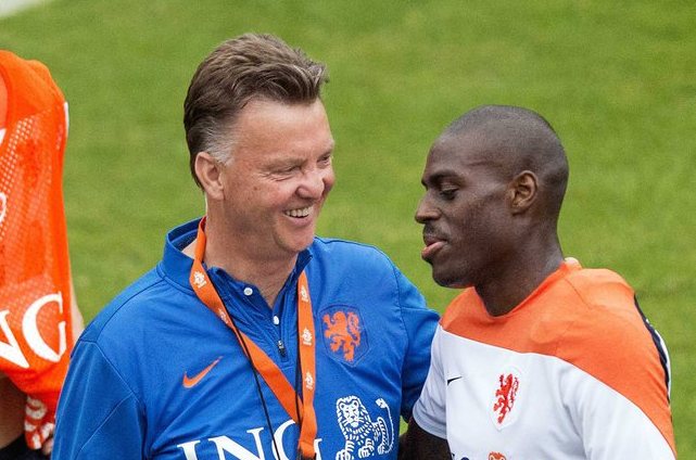 Das muss Liebe sein: Louis van Gaal (l.) und Bruno Martins Indi.