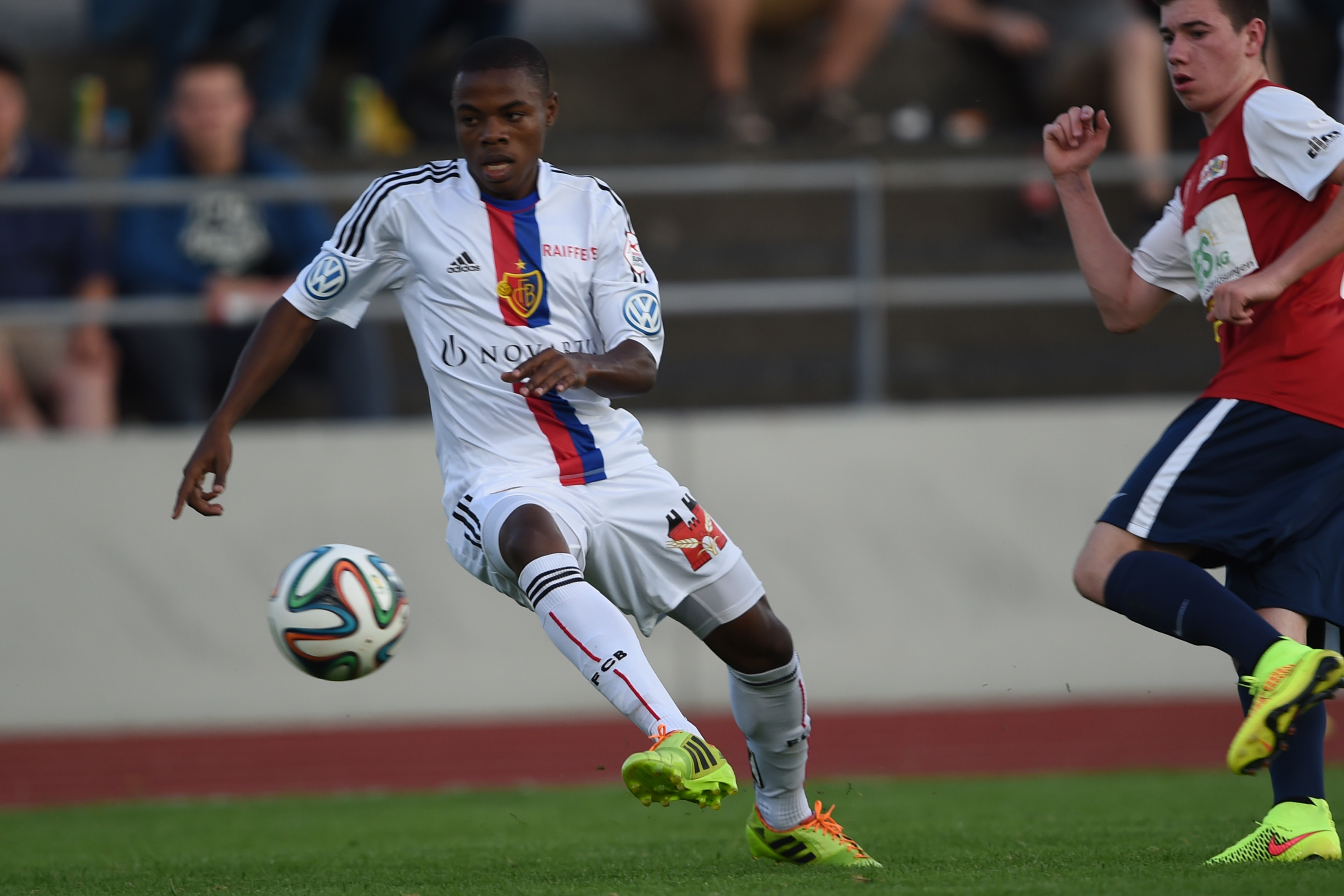 Testphase beim FC Basel: Jhon Murillo aus Venezuela, hier im Freundschaftsspiel gegen Solothurn. (Bild: Freshfocus)