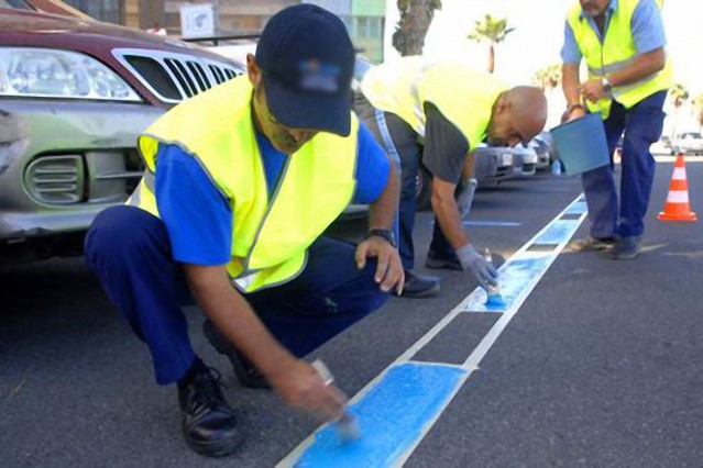 Gonzales sieht blau class=