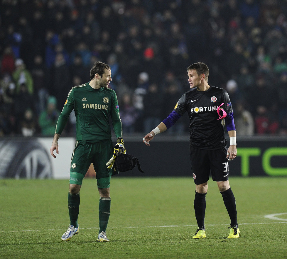 Tomas Vaclik und Petr Cech (links) – hier beim Europa-League-Sechzehntelfinal im Februar 2013, als Sparta Prag gegen Chelsea ausschied, den späteren Halbfinalgegner des FC Basel.