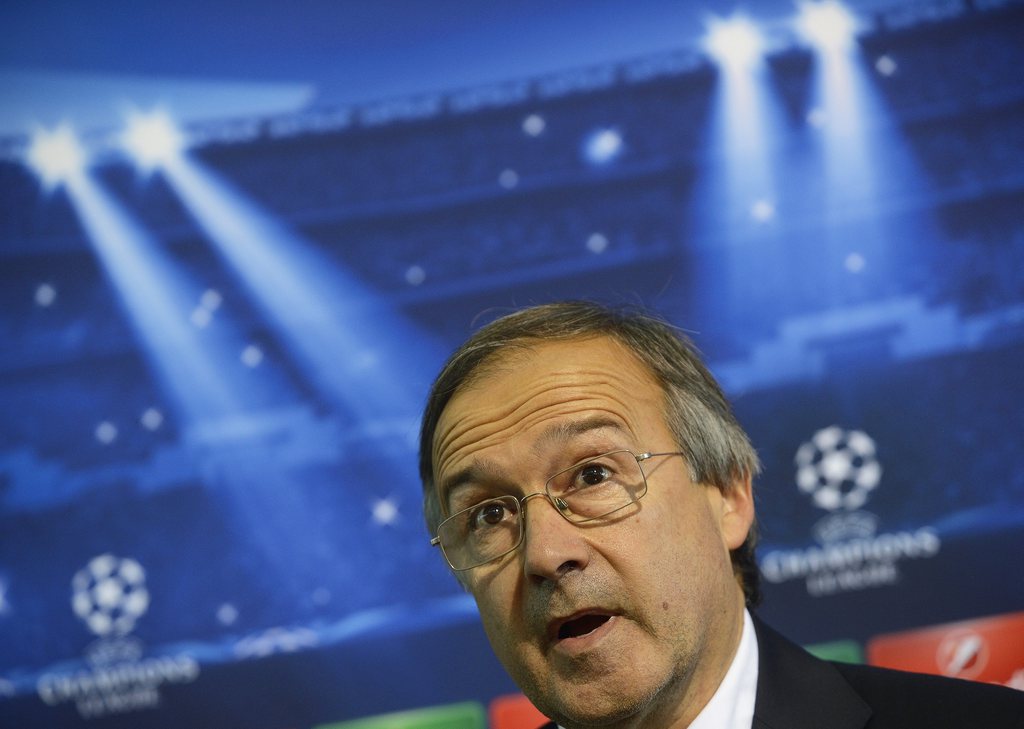 epa04424861 PFC Ludogorets' head coach Georgi Dermendzhiev speaks during a press conference at Vassil Levski Stadium in Sofia, Bulgaria, 30 September 2014. PFC Ludogorets Razgrad will face Real Madrid in the UEFA Champions League Group B soccer match on 01 October 2014 in Sofia. EPA/VASSIL DONEV