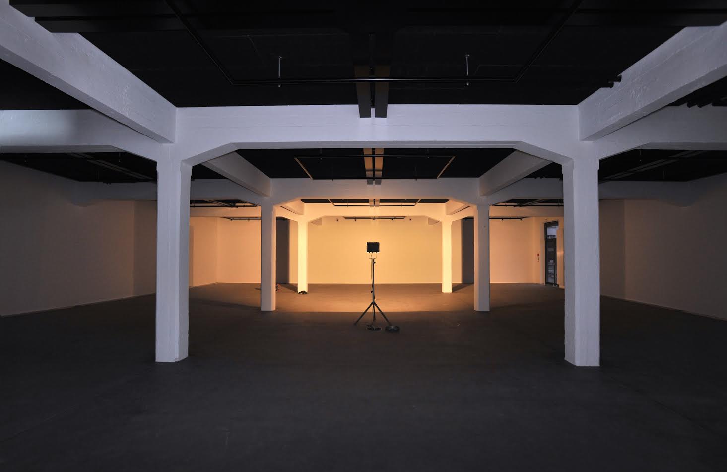 Der Ausstellungsraum des HeK, noch ohne Ausstellung.