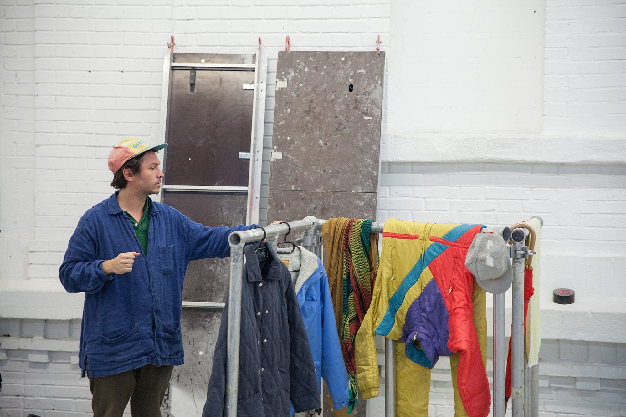 Bunte Skijacke et al. : Bei der «gruppe uno wien» darf alles Kunst sein.