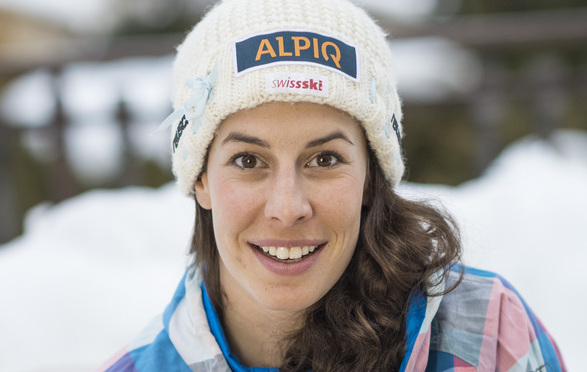 ZUR SELEKTION DER SCHWEIZER SKI ALPIN FRAUEN FUER DIE WM 2015 IN BEAVER CREEK UND VAIL VOM 2. FEBRUAR BIS 15. FEBRUAR 2015, STELLEN WIR IHNEN FOLGENDES BILDMATERIAL ZUR VERFUEGUNG - Ski racer Dominique Gisin of Switzerland poses during a press conference on the sidelines of the women's Downhill race of the FIS Alpine Ski World Cup season in Crans-Montana, Switzerland, Thursday, February 27, 2014. (KEYSTONE/Alessandro della Valle)