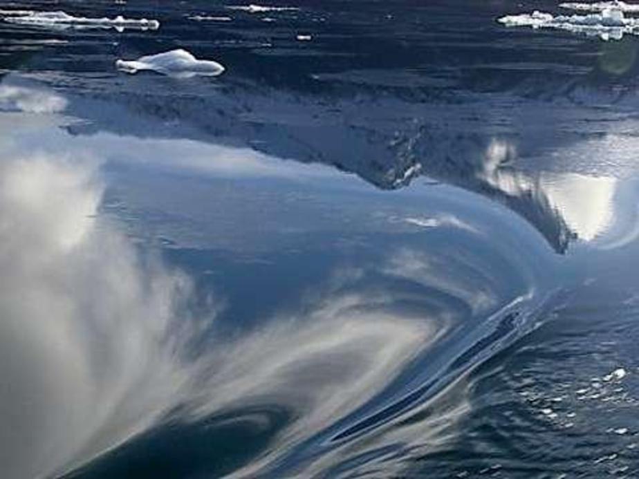 «Perlmuttknopf» Poesie aus Chile