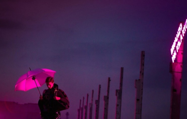 Under electric Clouds - die komplette Conditio Humana