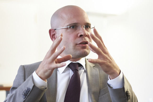 Polizisten stellen Baschi Dürr ein Ultimatum class=