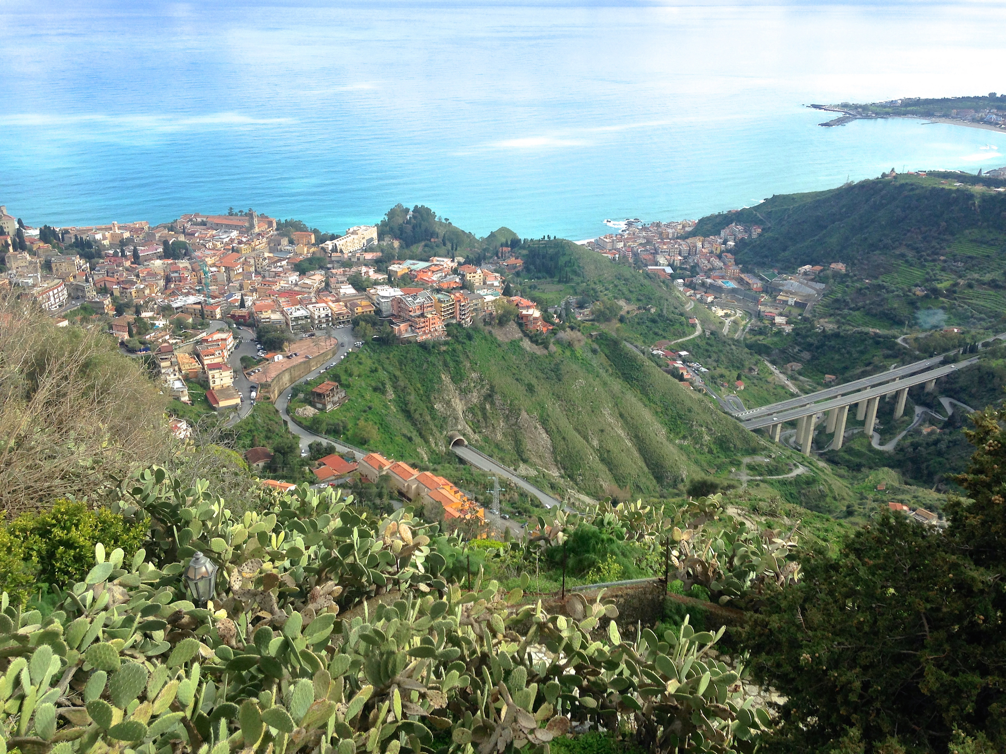 Hübsch gelegen: Taormina am Monte Tauro.