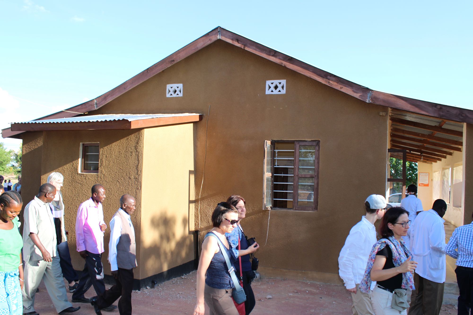 Schweizer Parlamentarierinnen und Parlamentarier in Tansania.