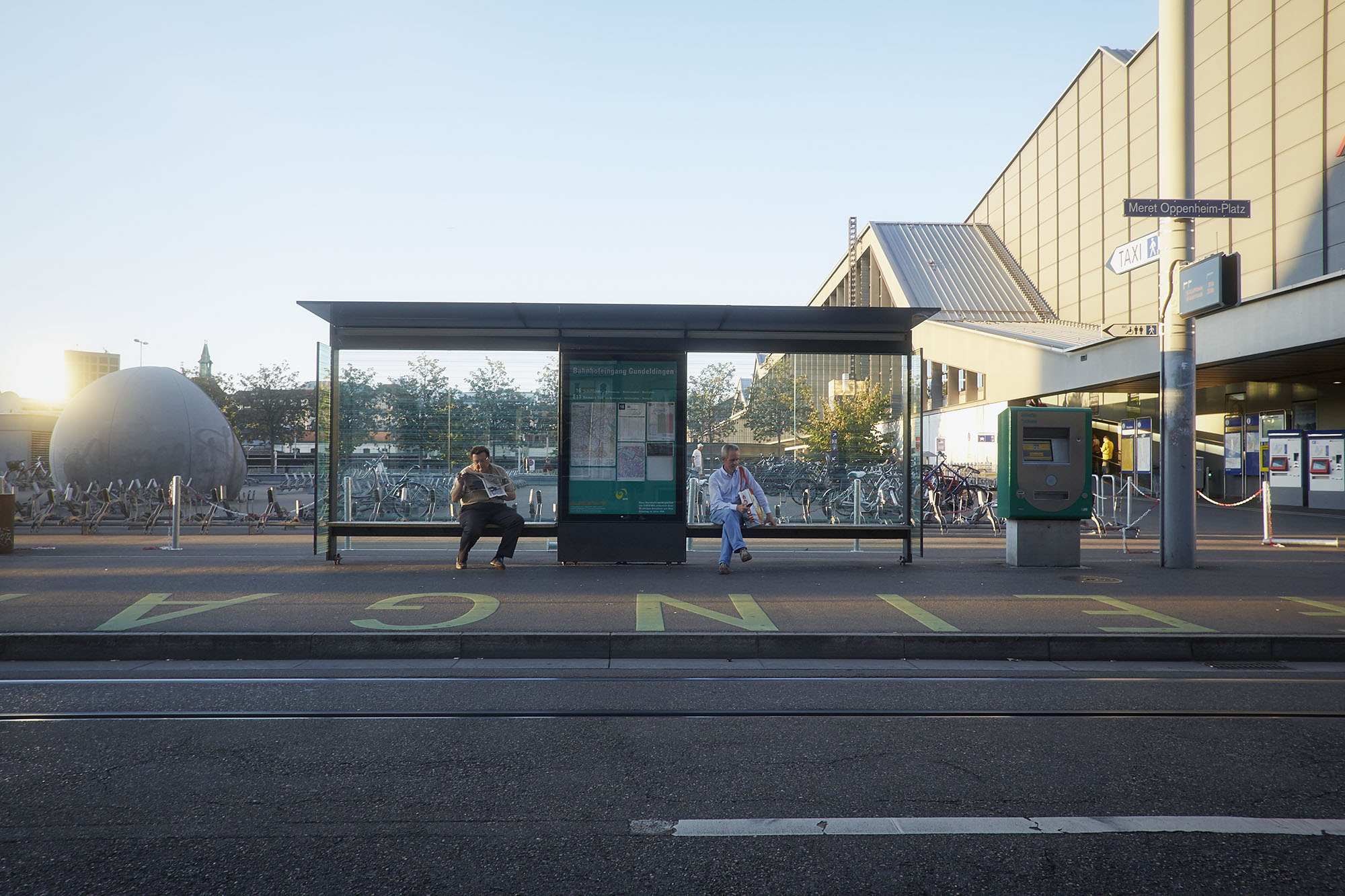 Ein Quartier wie eine Kleinstadt: Das Gundeli hat viel von seinem Charakter allein schon durch seine Lage hinter den Bahngleisen.