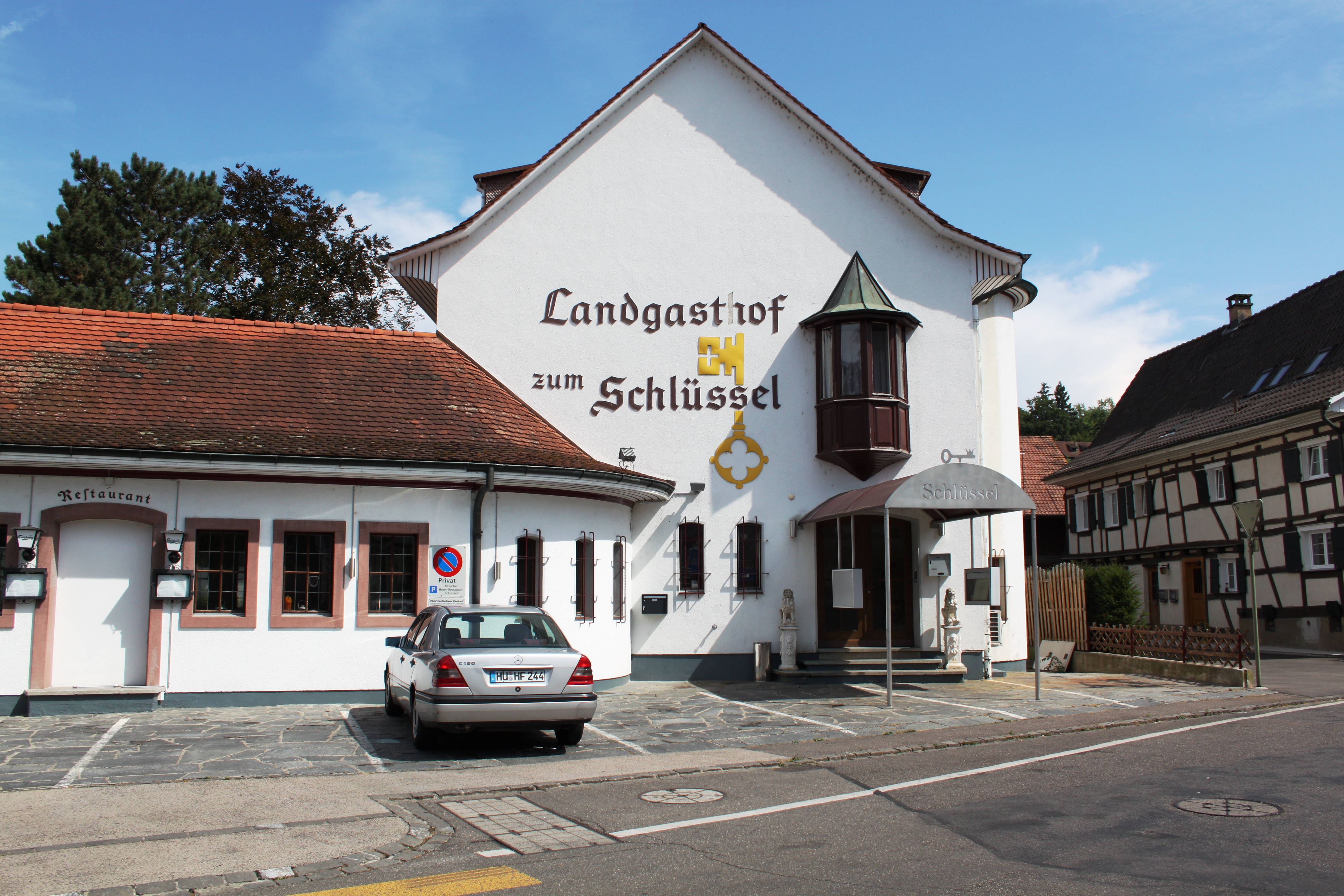 Im  «Schlüssel» in Allschwil gibt es feine Küche seit März nur noch auf Nachfrage.  Aus persönlichen Gründen. Geschäftsführer Christian Giuri möchte mehr Zeit für die Familie haben.
