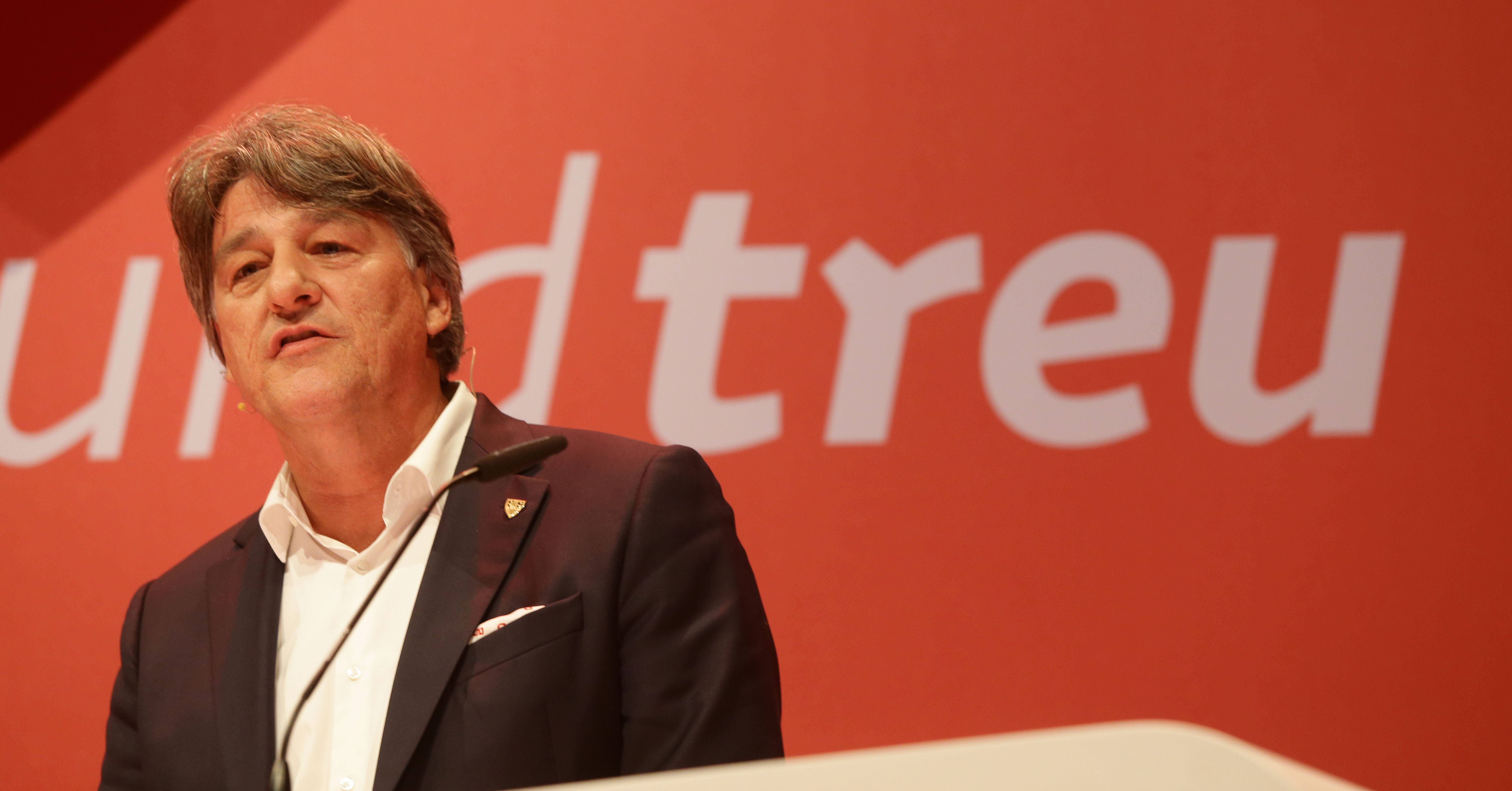 «Furchtlos und treu» – so lautet ein Werbeslogan des schon wieder am Tabellenende der Bundesliga serbelnde VfB Stuttgart mit seinem Präsidenten Bernd Wahler.