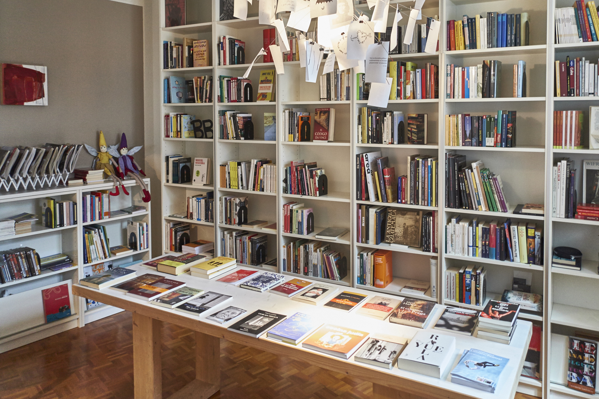 Die Bücher sollen im Café Con Letras weichen, aber nicht alle.