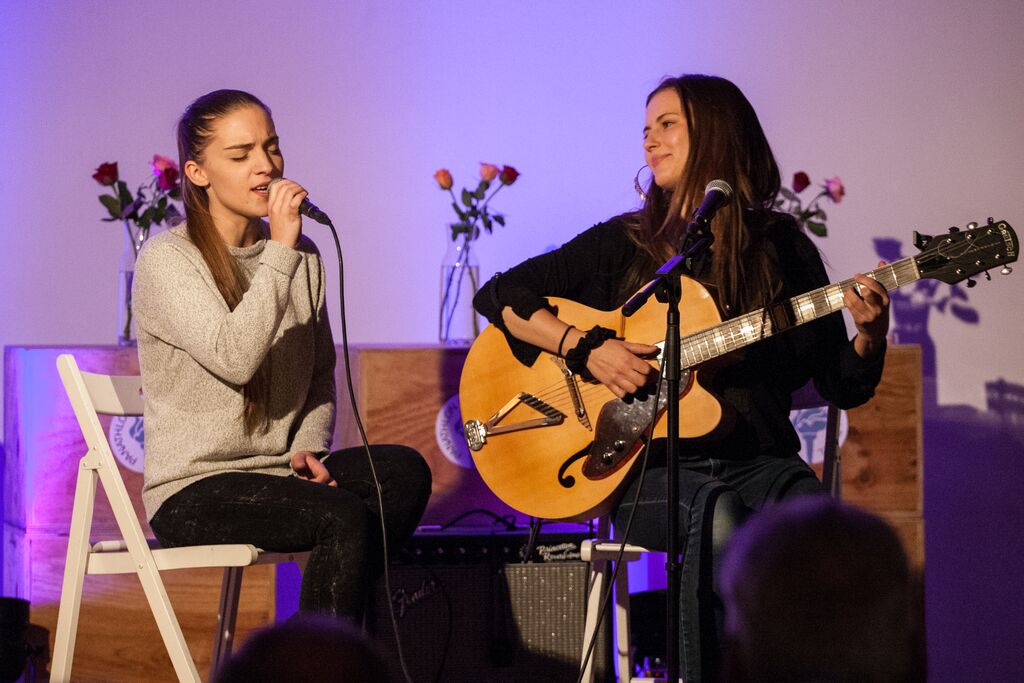 Musikalische Begleitung des Abends: «Julia und Emilia»