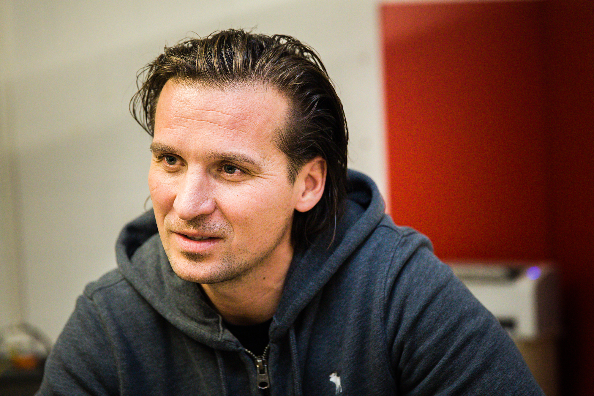 FOTO: TAGESWOCHE/STEFAN BOHRER ORT: BASEL - 14.12.2015: PETER SALMIK, TRAINER DER 1. MANNSCHAFT DES EHC BASEL.