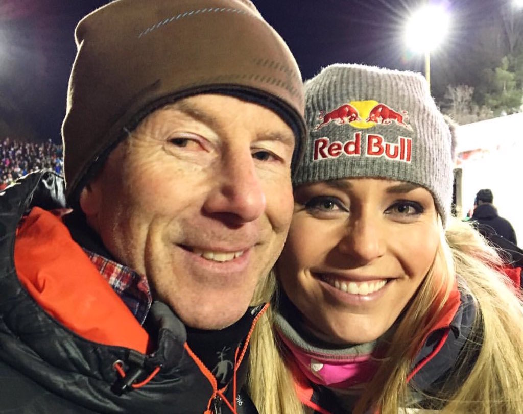 Den Herrn links würde die Dame rechts gerne überflügeln: Lindsey Vonn trifft in Stockholm Ingemar Stenmark, den Rekordhalter im Ski-Weltcup.