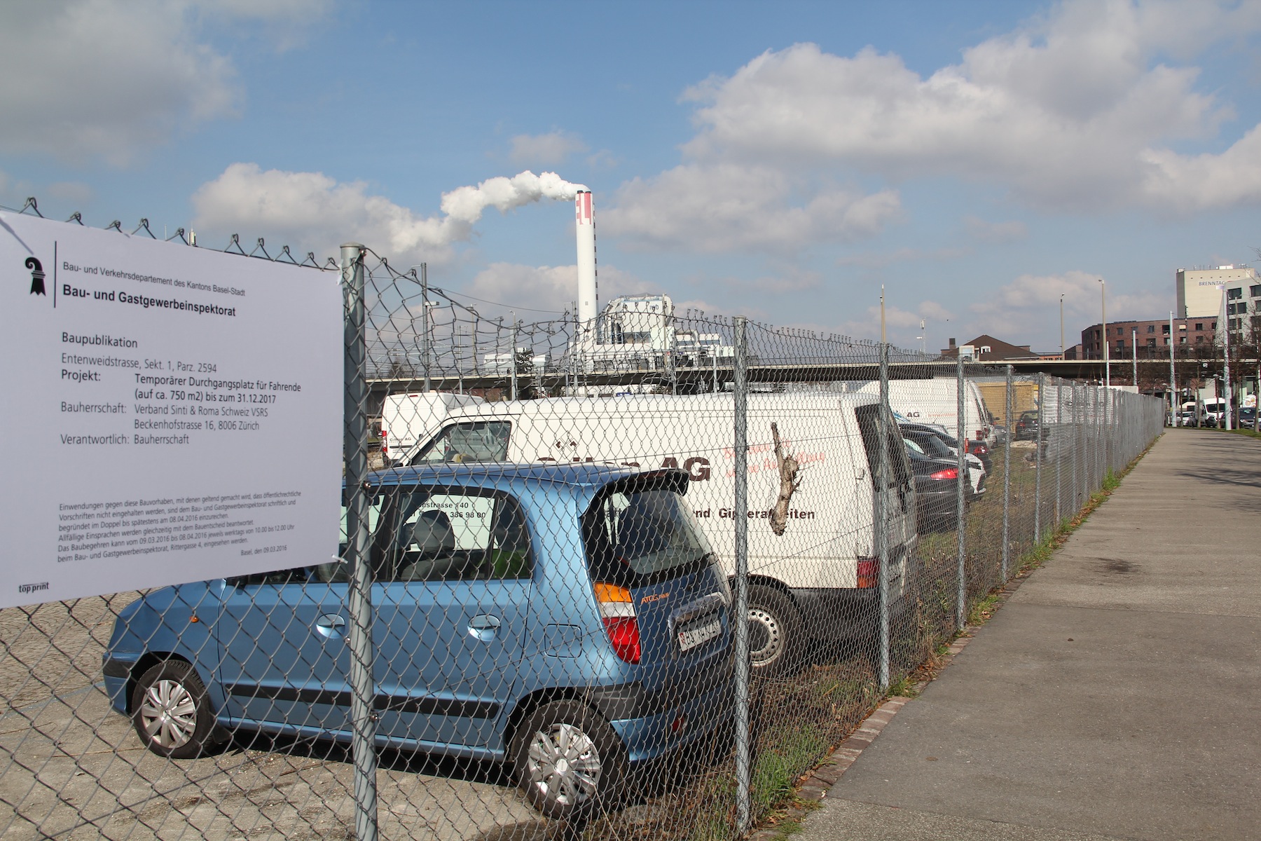 Handwerkerfamilien statt Gebrauchtwagen: Die sesshaften Santihanslemer werden bald nomadische Nachbarn bekommen. Bei einem «Tag des offenen Platzes» möchten die Fahrenden die Anwohner einladen.