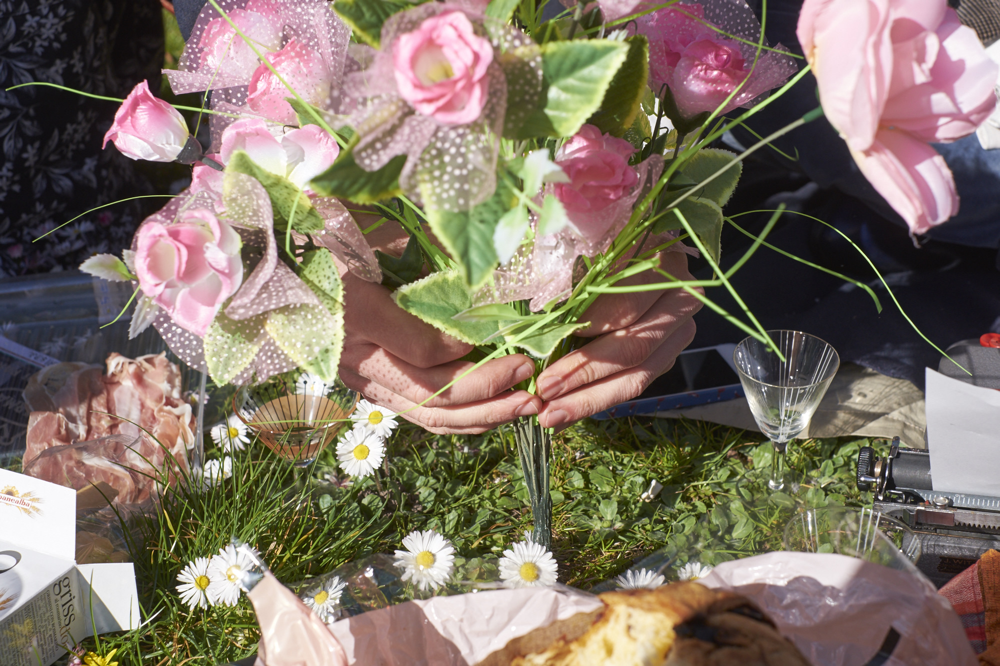 Nicht ohne unsere Plastikflora: Bevorzugte Ausstattung der Neuen Leichtigkeit.