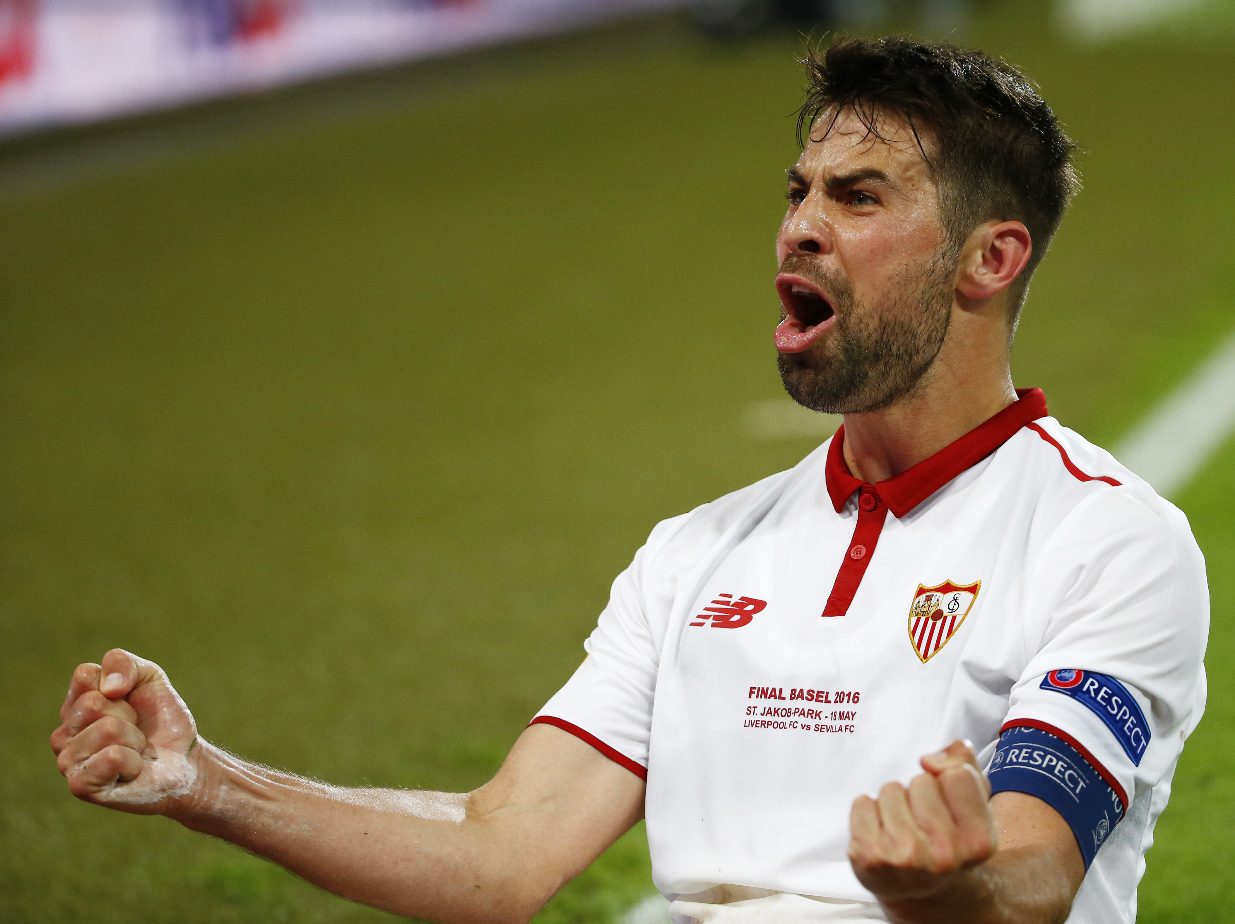 Football Soccer - Liverpool v Sevilla - UEFA Europa League Final - St. Jakob-Park, Basel, Switzerland - 18/5/16 Coke celebrates after scoring the second goal for Sevilla Reuters / Michael Dalder Livepic EDITORIAL USE ONLY.