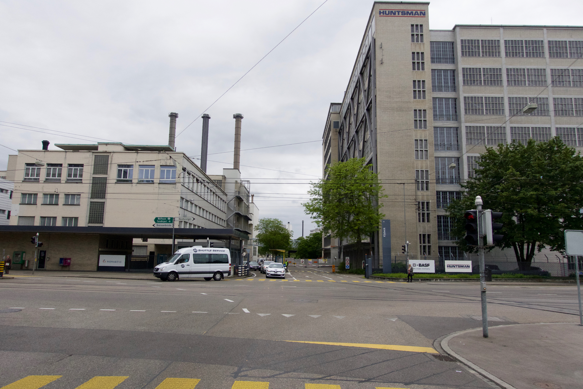 In Zukunft wird die Mauerstrasse nicht mehr an der Mauzer zum Industrieareal enden, sondern als neue Quartierstrasse bis zum Rhein führen.