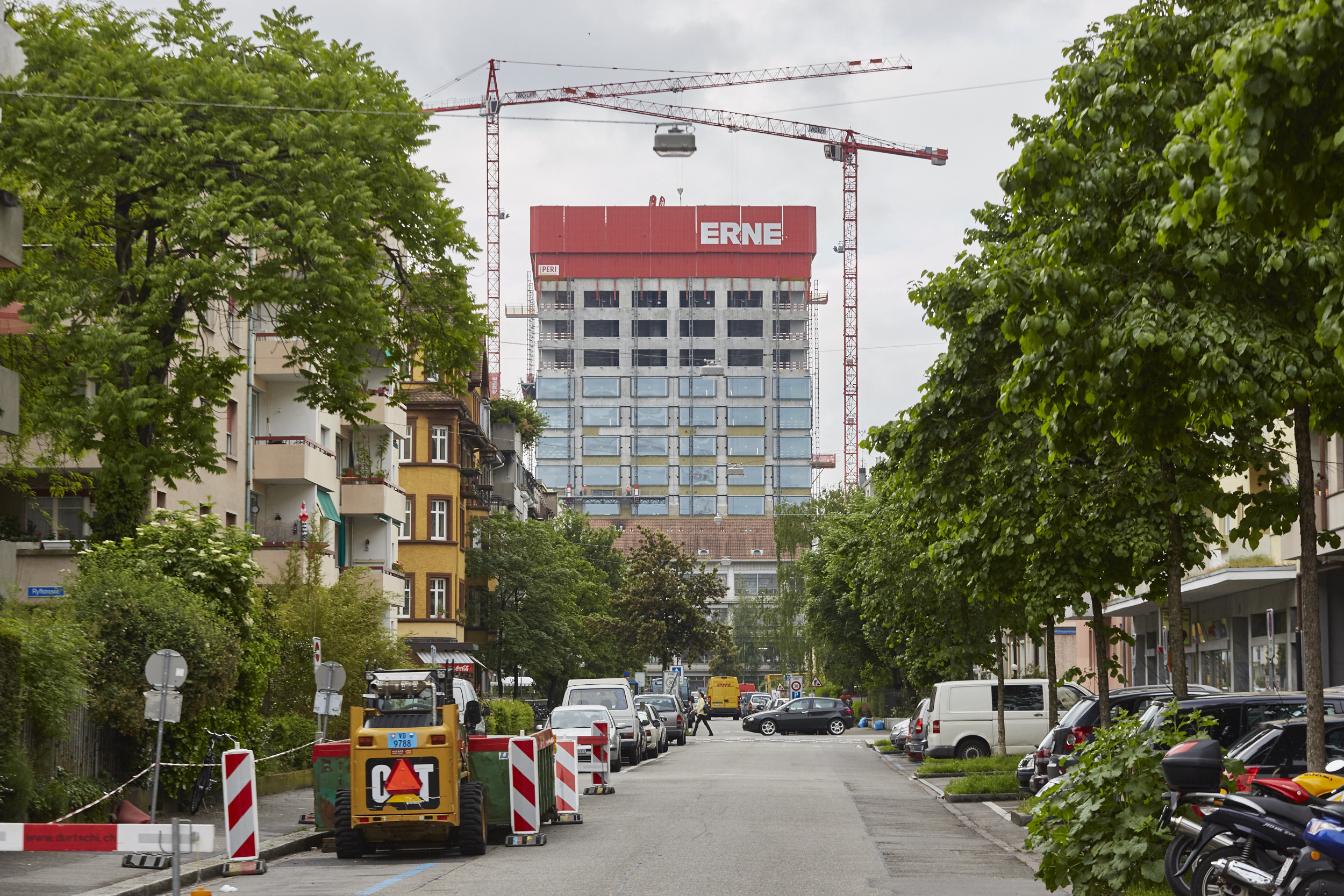 Hat nicht allen gefallen und vor allem den Heimatschutz gestört: Der Schriftzug auf dem neuen Biozentrum.