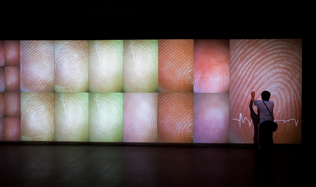 Rafael Lozano-Hemmer, Pulse Index, 2010.