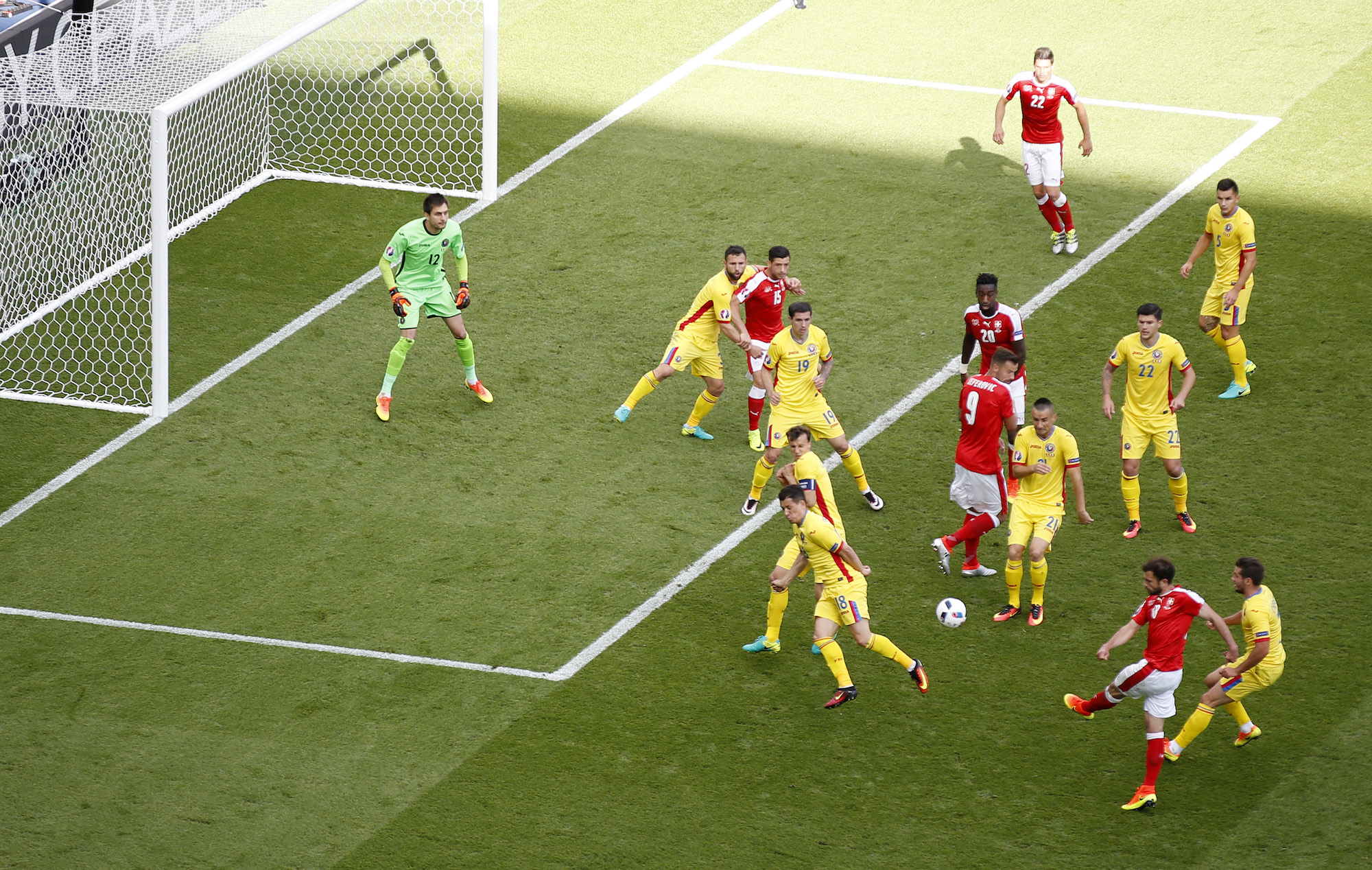 Football Soccer - Romania v Switzerland - EURO 2016 - Group A - Parc des Princes, Paris, France - 15/6/16 Switzerland's Admir Mehmedi scores their first goal REUTERS/Charles Platiau Livepic