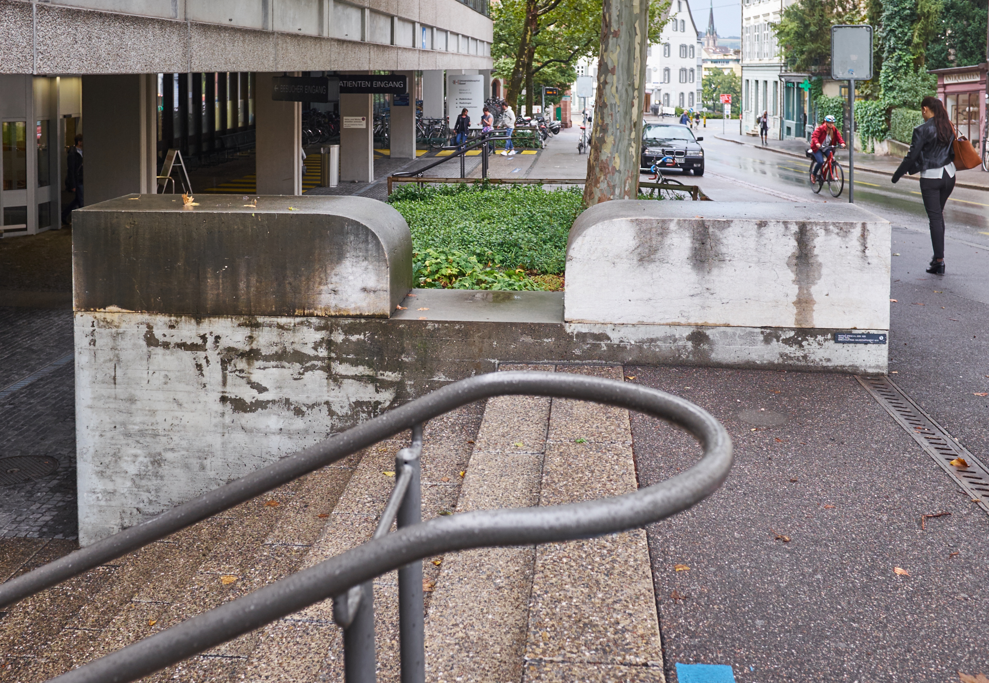 Hier handelt es sich tatsächlich um Kunst, wie das kleine Schild unten rechts besagt.