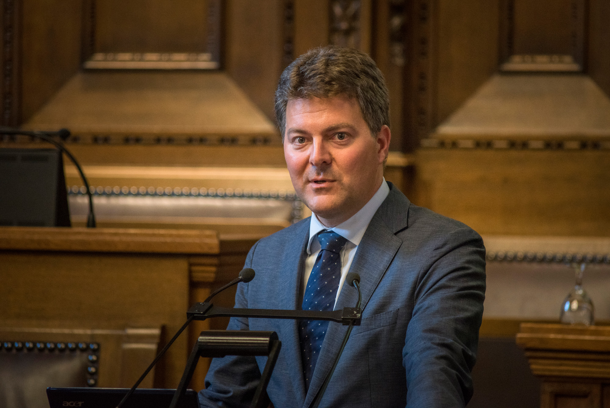 Der Europaabgeordnete Dr. Andreas Schwab (CDU, Baden-Württemberg), Zuständiger für die Beziehungen Schweiz-EU, bei seinem Vortrag.