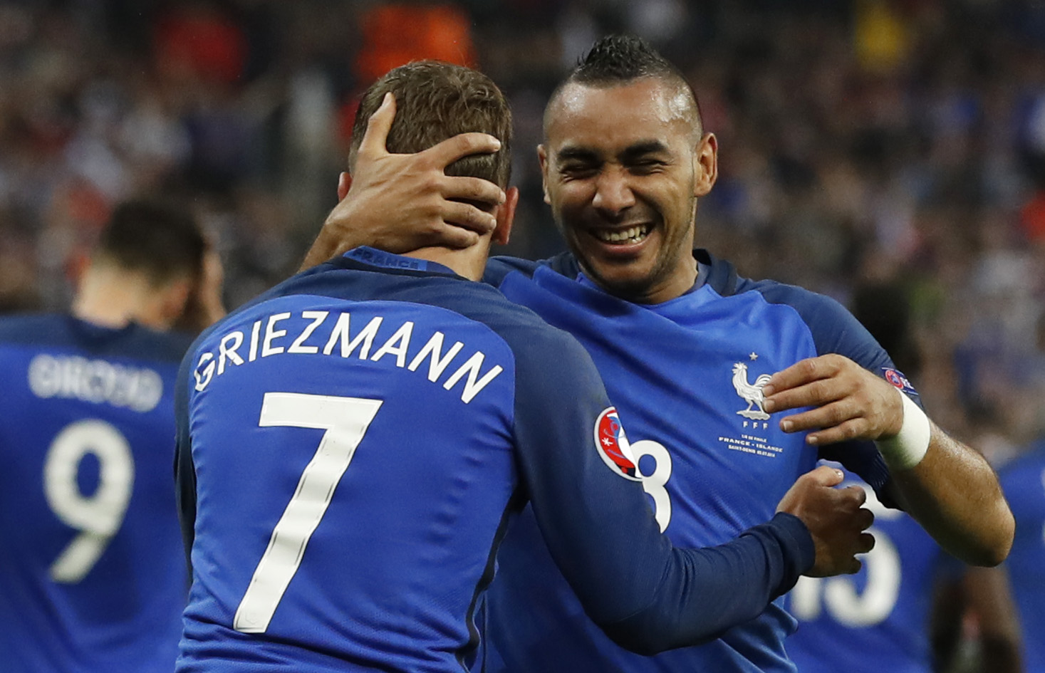 Football Soccer - France v Iceland - EURO 2016 - Quarter Final - Stade de France, Saint-Denis near Paris, France - 3/7/16 France's Antoine Griezmann celebrates with Dimitri Payet after scoring their fourth goal REUTERS/Carl Recine Livepic