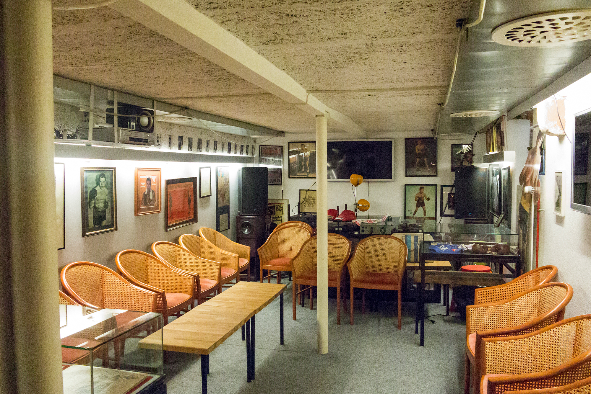 Der Keller im Restaurant Chanthaburi lässt Boxerherzen höher schlagen.