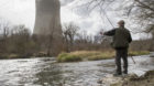 Der Umweltallianz ein Dorn im Auge: Die noch immer nicht abgeschalteten AKW. Im Bild der Kühlturm des Kernkraftwerks Gösgen