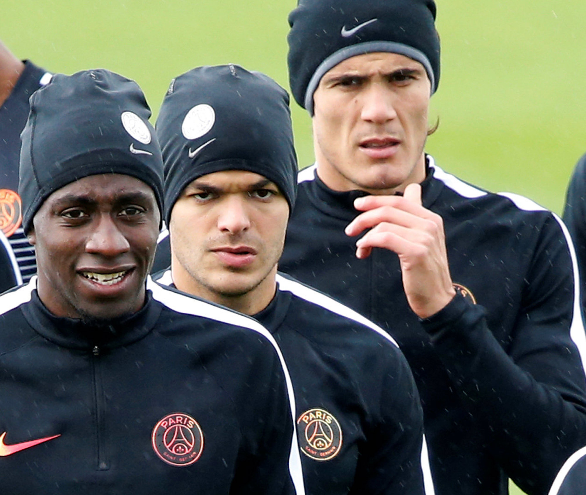 Football Soccer - Paris St Germain Training - Centre Ooredoo, Saint Germain-en-Laye, France - 18/10/16 Paris St Germain player From L: Blaise Matuidi, Hatem Ben Arfa and Edinson Cavani during training ahead of their Champions League match against FC Basel. REUTERS/Charles Platiau