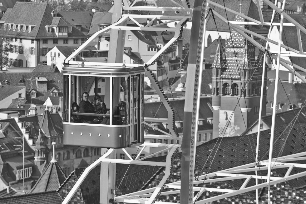 Das Riesenrad auf dem Münsterplatz: Ein Markenzeichen der Basler Herbstmesse.