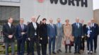 <p>Supergut: Mannschaftsfoto vor der Würth AG in Arlesheim. Verdeckt von Isaac Reber (3.v.l.) wird Melanie Zeiter. Sabine Pe