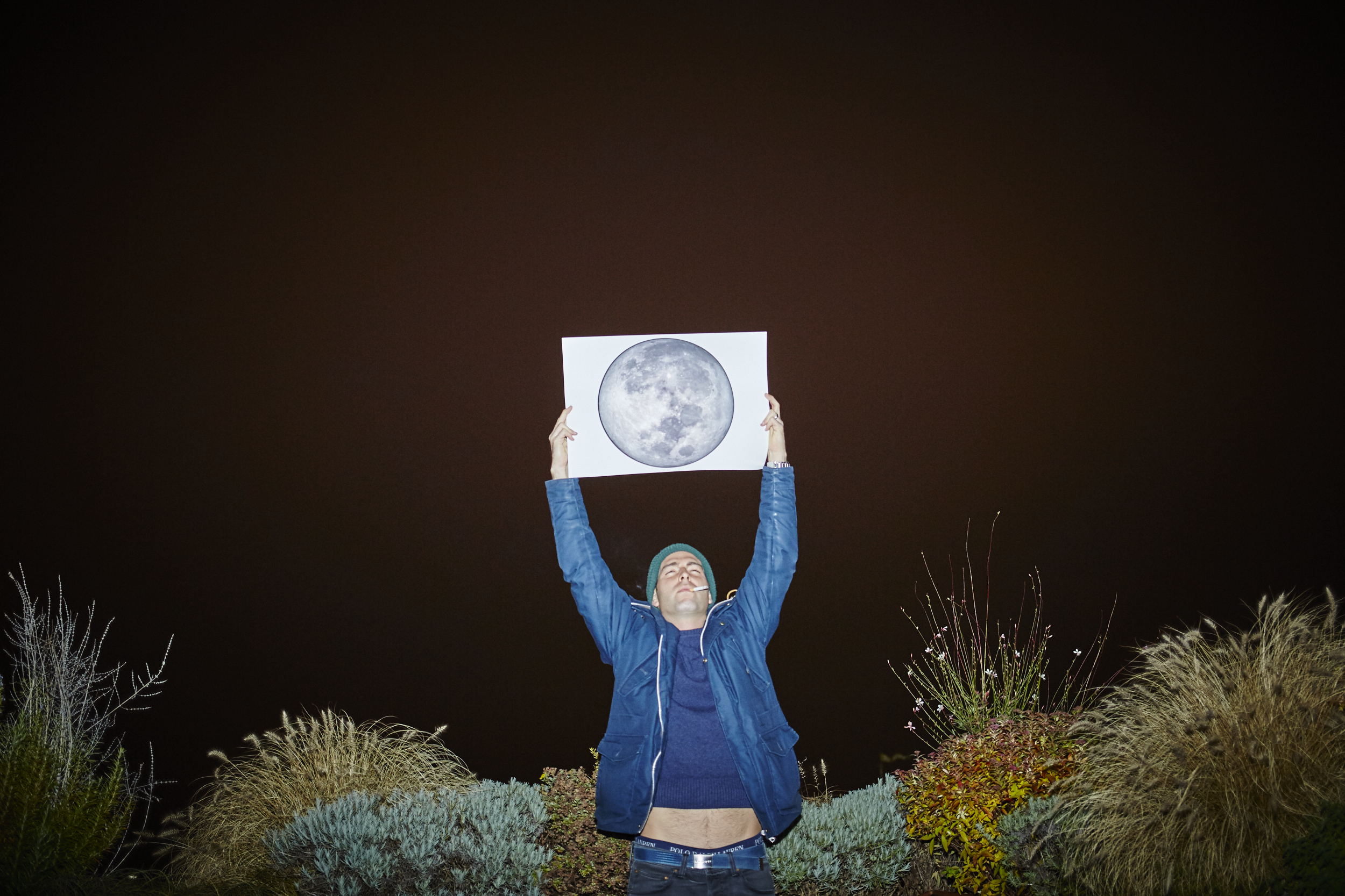Da kann der Nebel sich verziehen, wenn unsere Fotografen den Supermond sehen wollen, finden sie einen Weg.