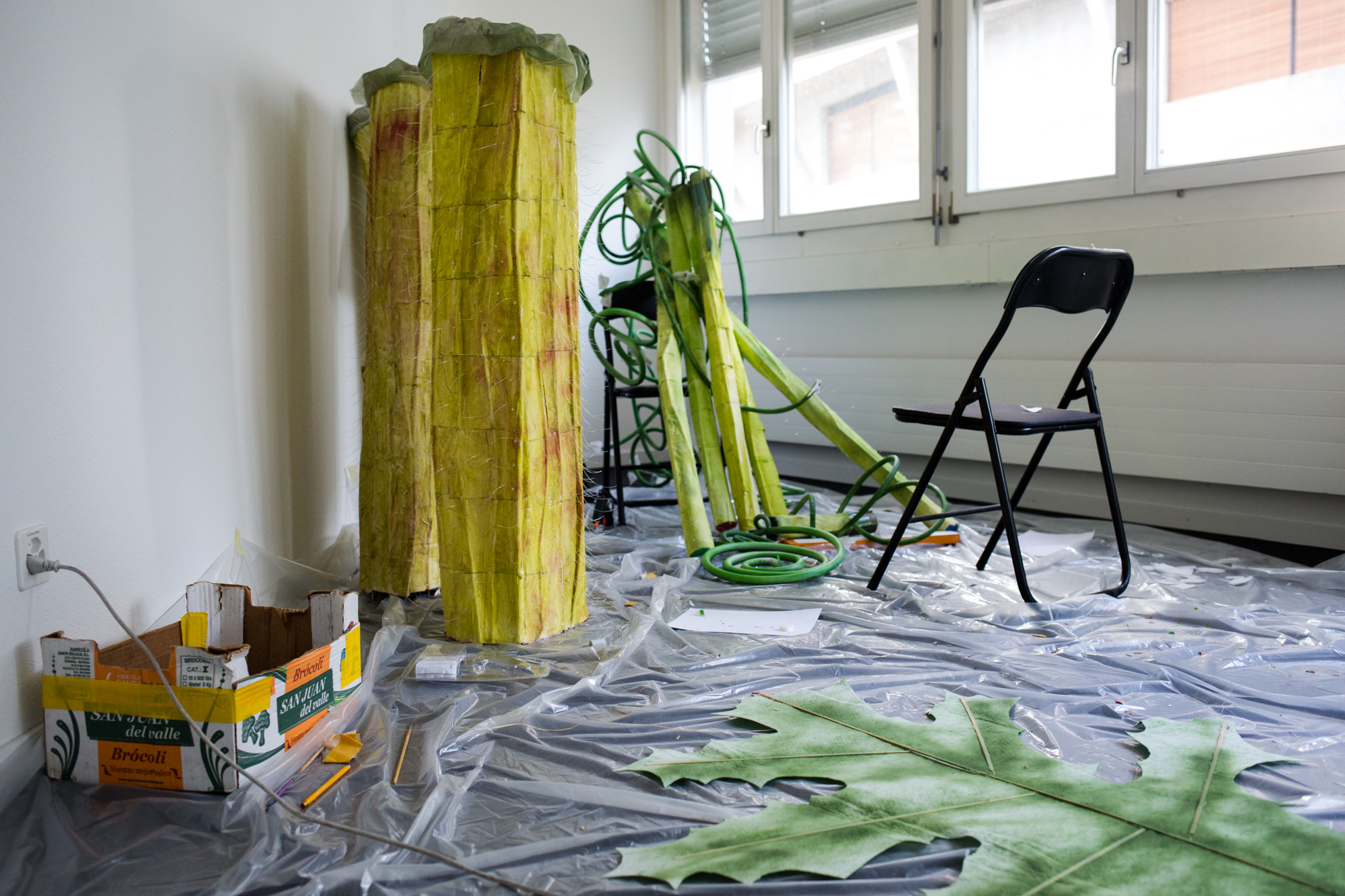Der Künstler Johannes Willi im Atelier am Freilagerplatz.