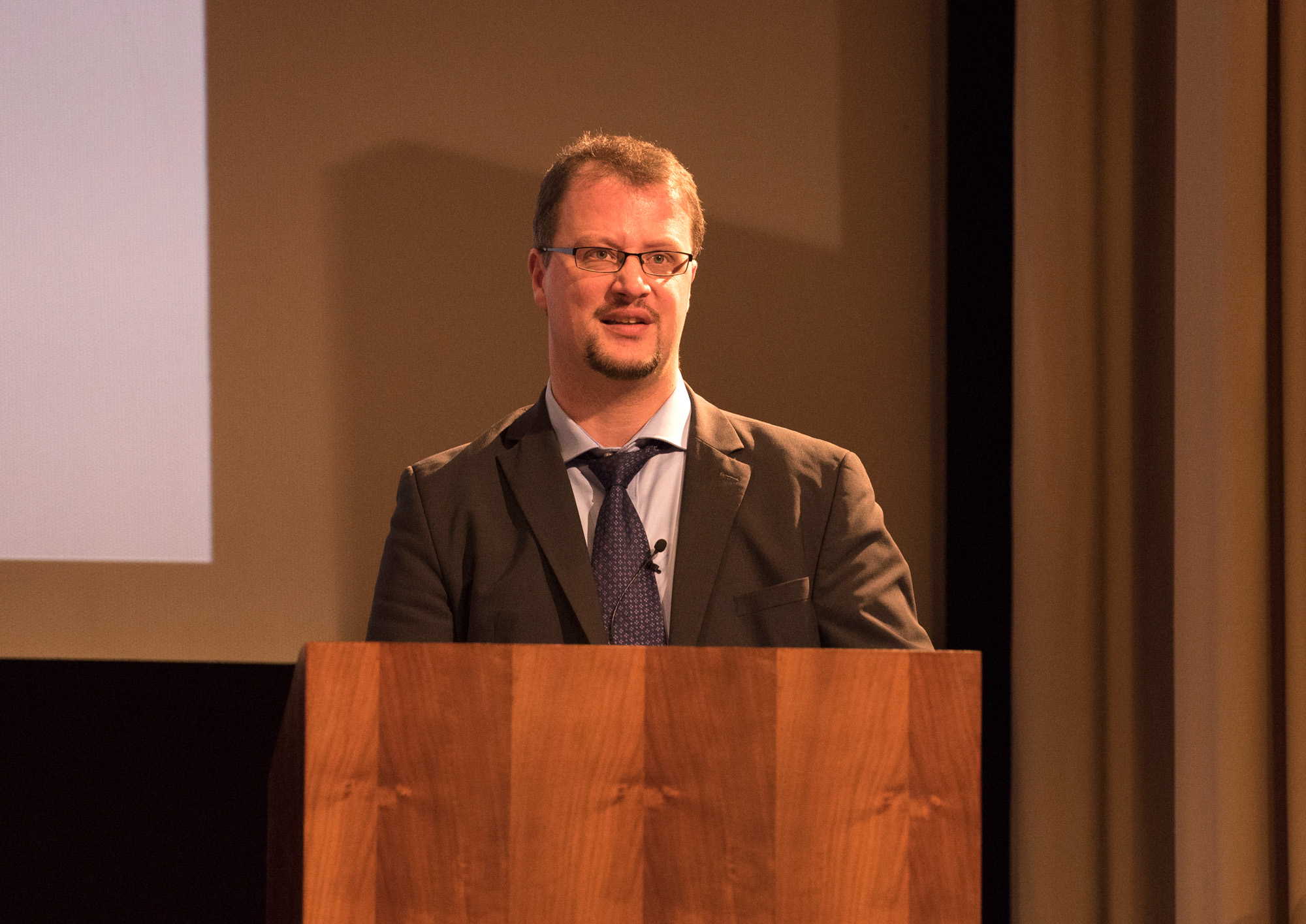 «Es besteht Handlungsbedarf, auch in der Schweiz»: Dirk Hofäcker, Professor am Institut für Soziale Arbeit und Sozialpolitik der Universität Duisburg-Essen (D).