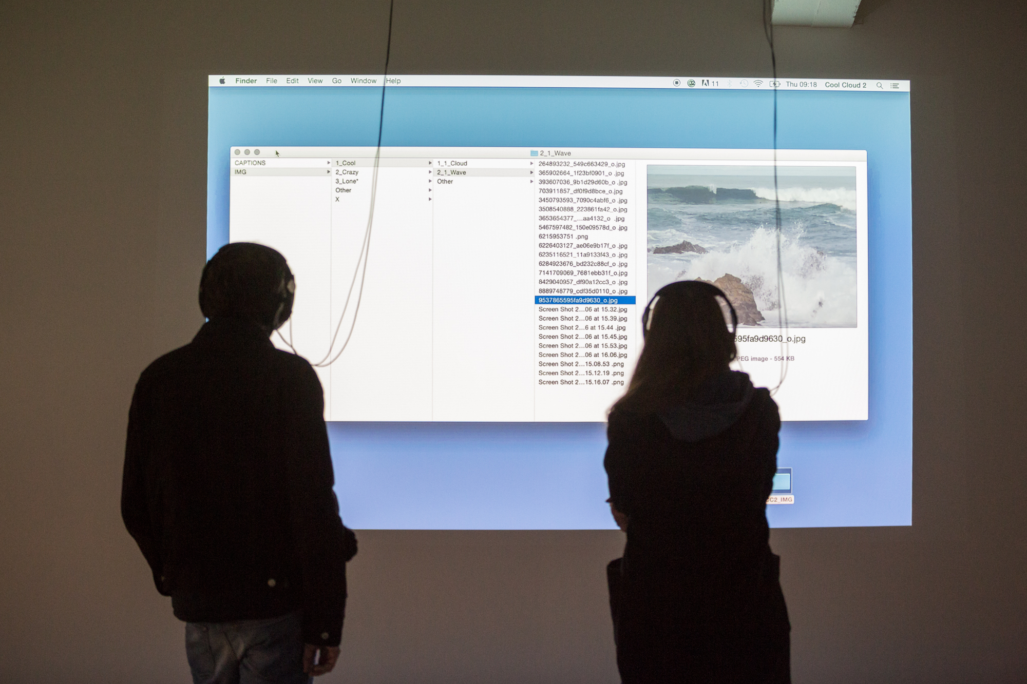 Gefangen in den endlosen Weiten einer Festplatte: Stefan Karrers Installation im Haus der elektronischen Künste (HeK).