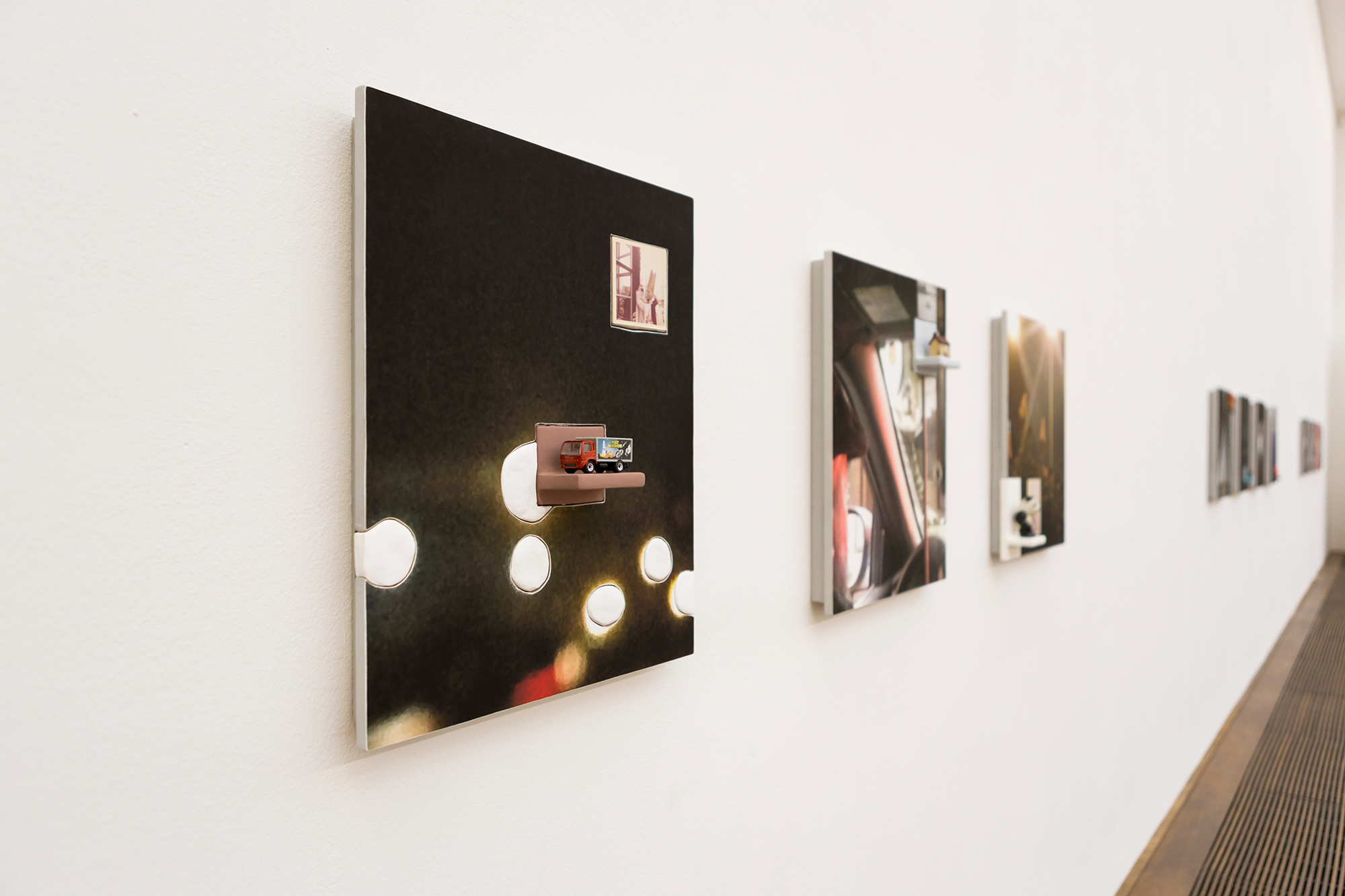 A frame in a frame in a frame: Sadie Bennings Werke sind Bilder in Bildern in Bildern.