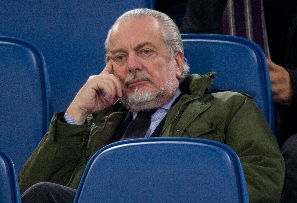 &lt;p&gt;epa03974694 SSC Napoli President Aurelio De Laurentiis pictured in the tribune before the Italian Serie A match between Lazio Rome and SSC Napoli at the Olimpico Stadium in Rome, Italy, 02 December 2013. EPA/CLAUDIO PERI&lt;/p&gt;