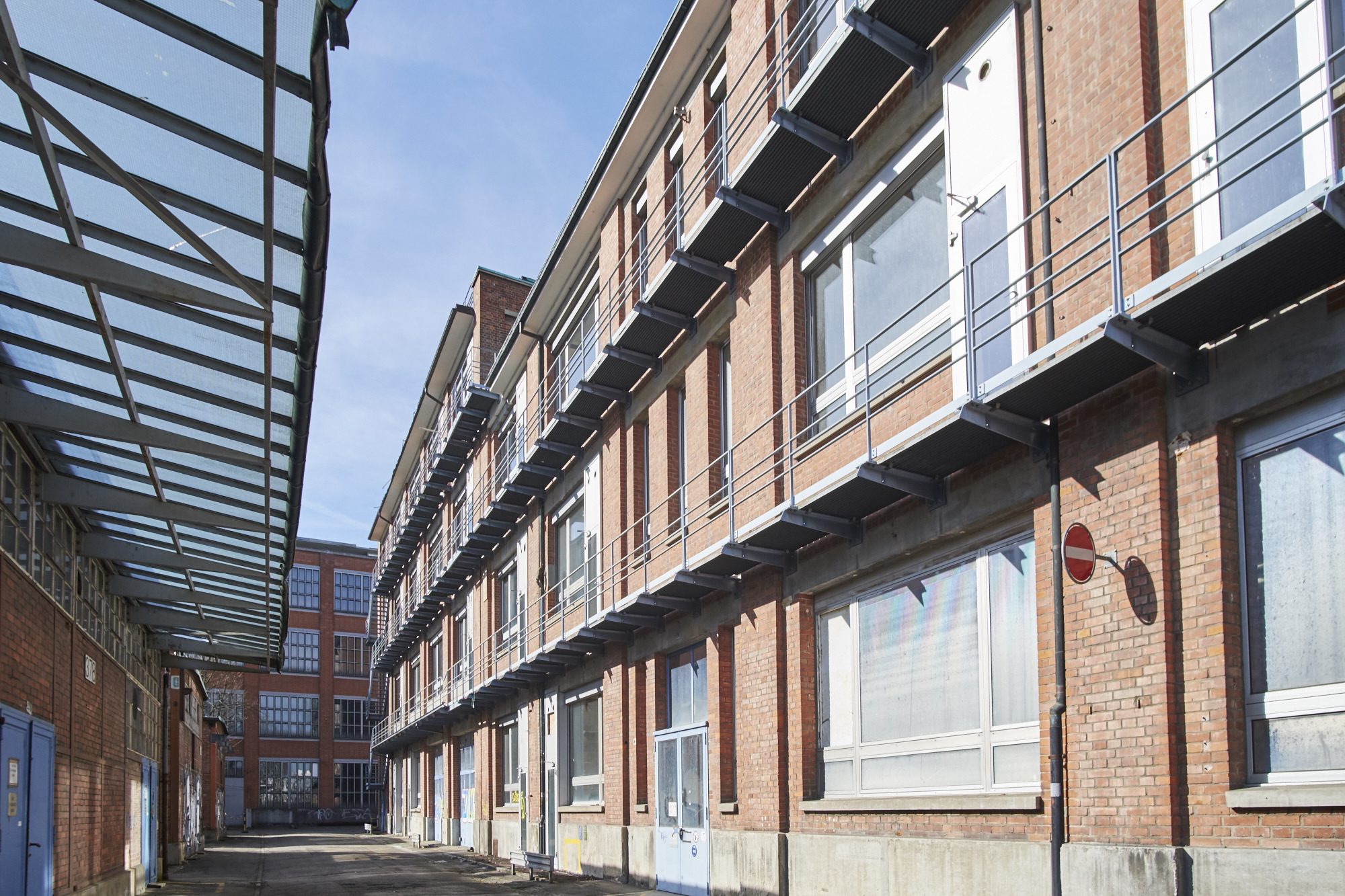 Produktionsgebäude aus den 1940er- und 50er-Jahren verströmen Industrieromantik.