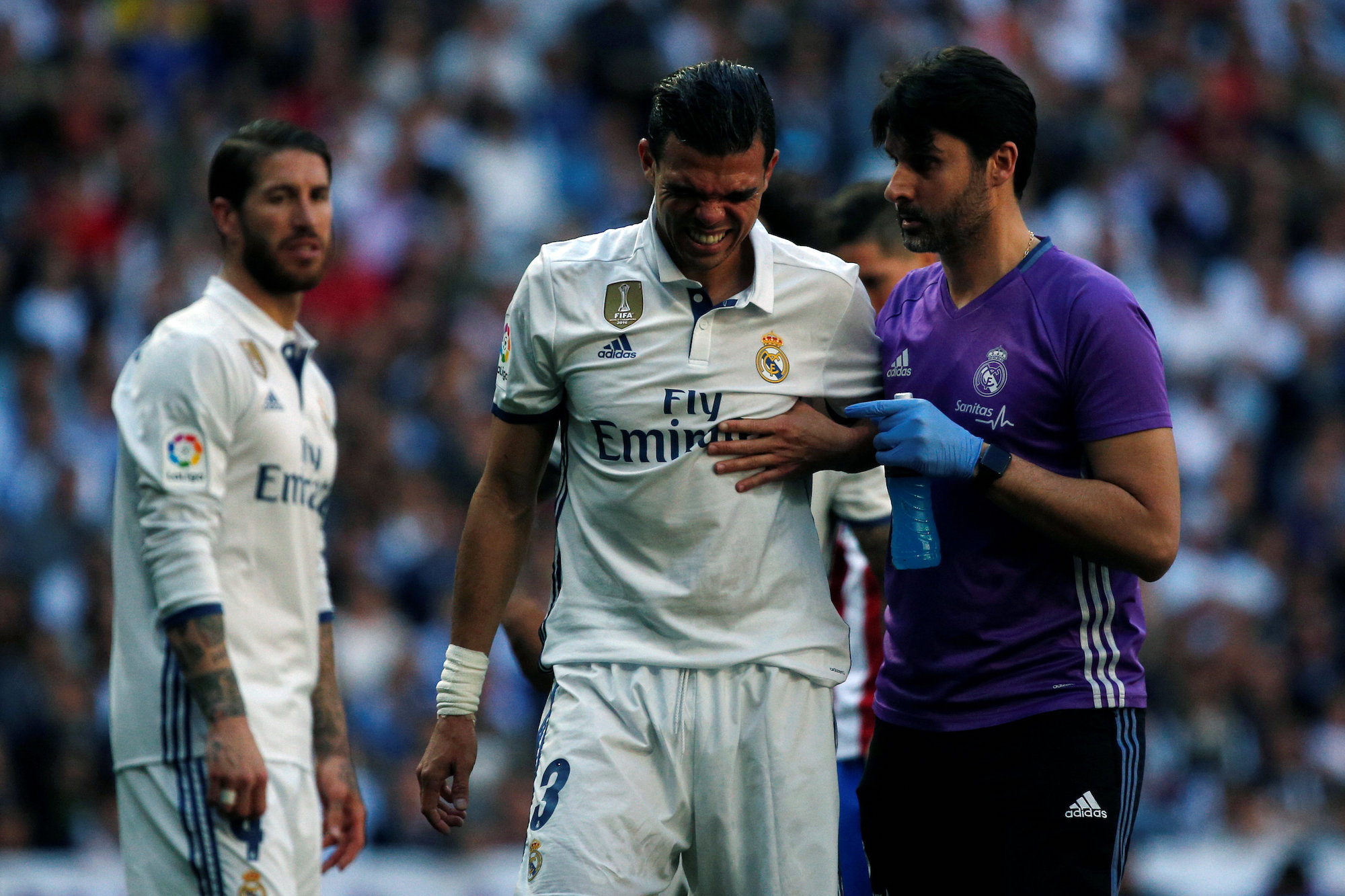 Football Soccer - Real Madrid v Atletico Madrid - Spanish La Liga Santander - Santiago Bernabeu Stadium, Madrid, Spain - 8/04/17 - Real Madrid's Pepe reacts during the match. REUTERS/Juan Medina
