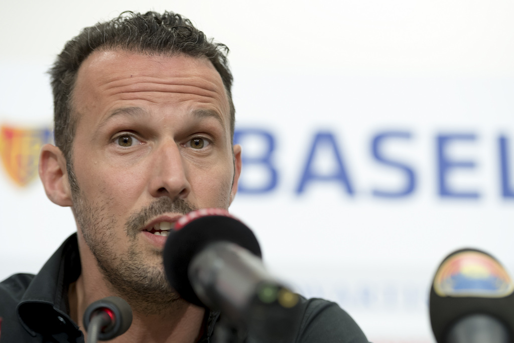 Die neue sportliche Fuehrung des FC Basel mit Marco Streller beantwortet Fragen der Medienvertreter im Stadion St. Jakob-Park in Basel, am Montag, 10. April 2017. (KEYSTONE/Georgios Kefalas)